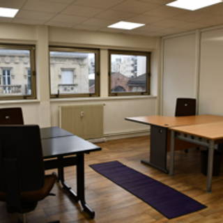 Espace indépendant 275 m² 35 postes Location bureau Rue Soubise Saint-Ouen-sur-Seine 93400 - photo 4